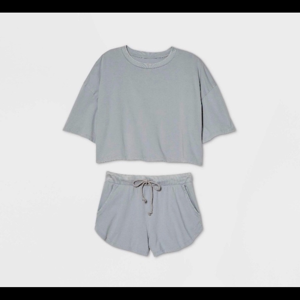 Colsie Grey Crop Top and Short Set Size Large